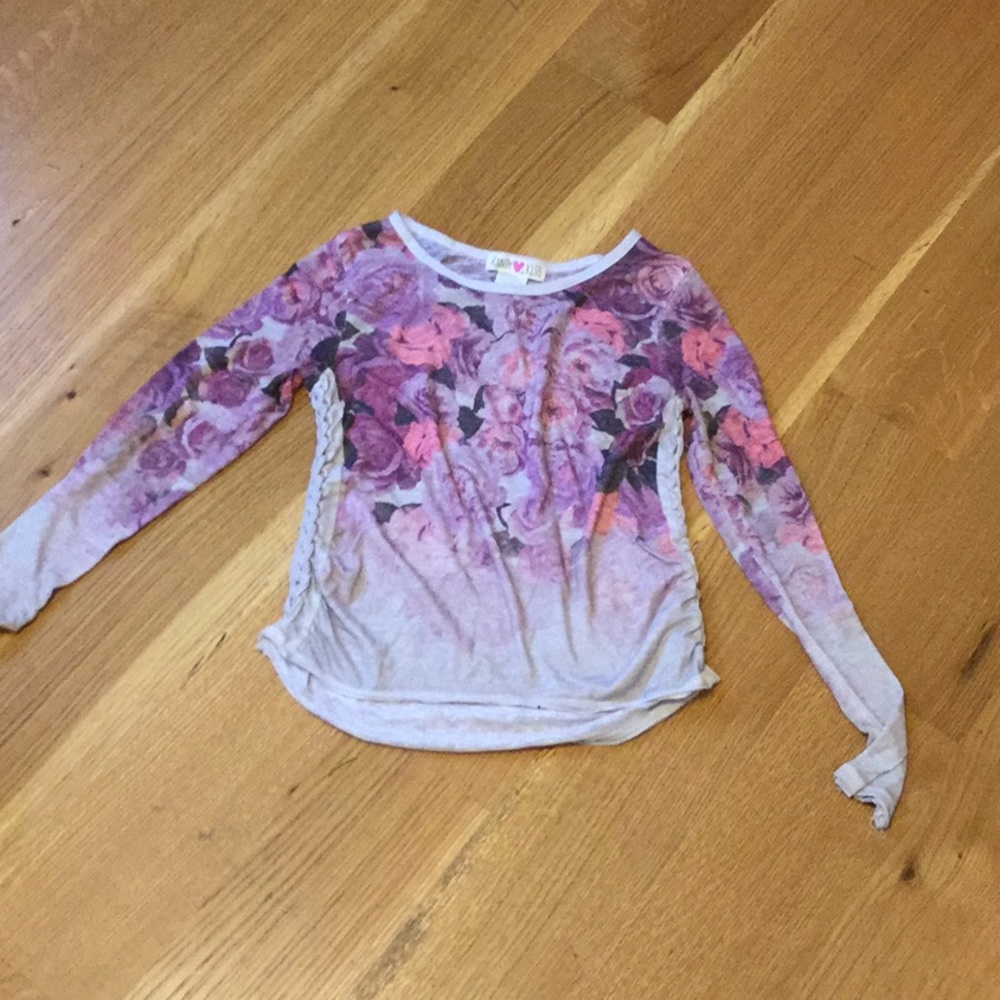 Flowery shirt